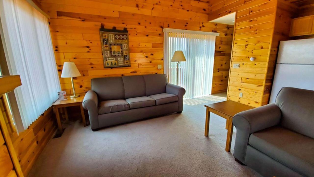 Jasper Ridge Inn Ishpeming エクステリア 写真